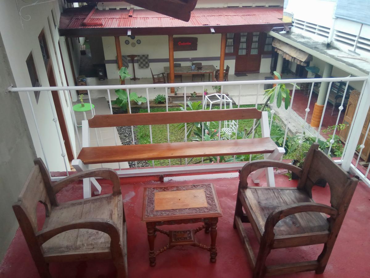 Doeloerkoe Homestay Solo Dış mekan fotoğraf